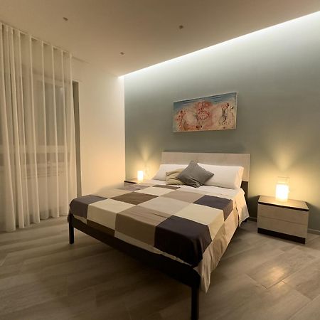 Al Civico3 Home & Suites Salerno Luaran gambar