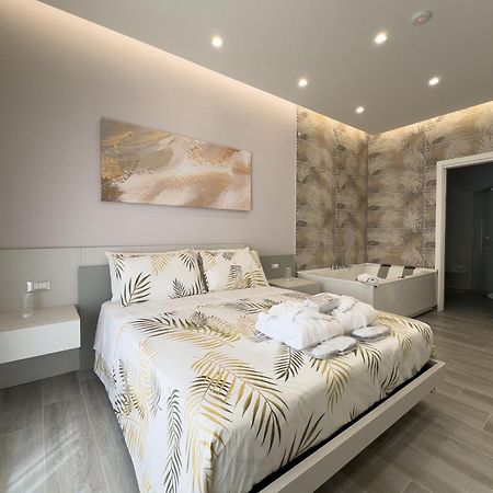 Al Civico3 Home & Suites Salerno Luaran gambar