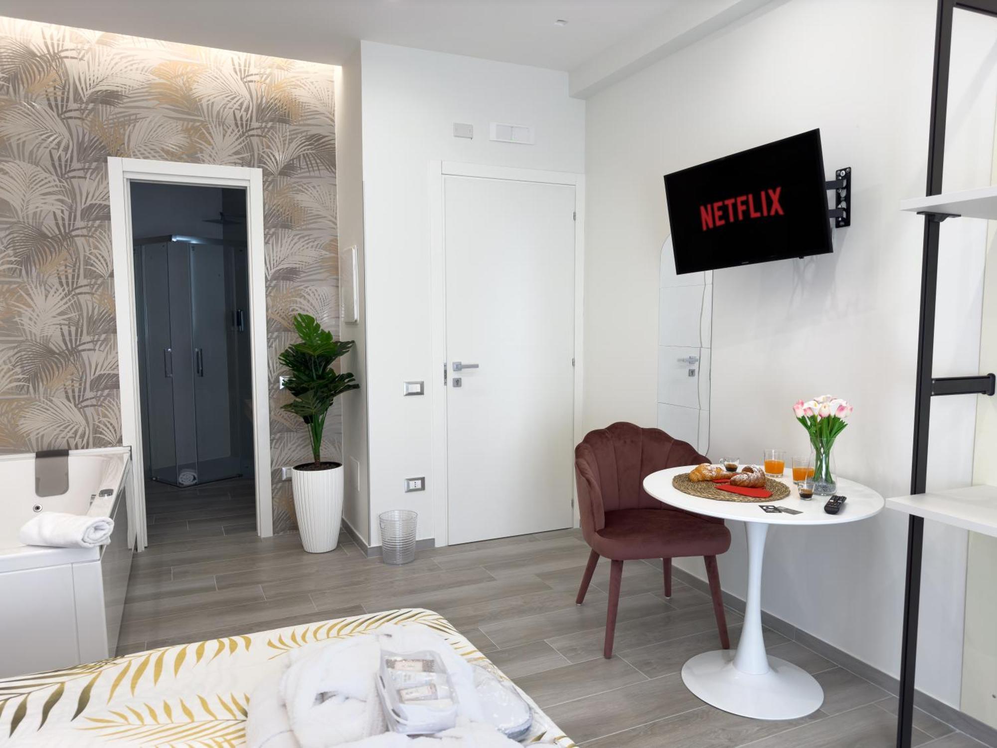 Al Civico3 Home & Suites Salerno Luaran gambar