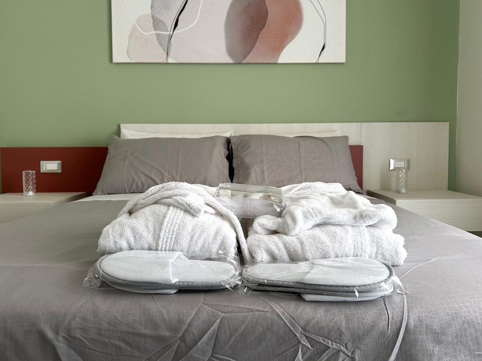 Al Civico3 Home & Suites Salerno Luaran gambar
