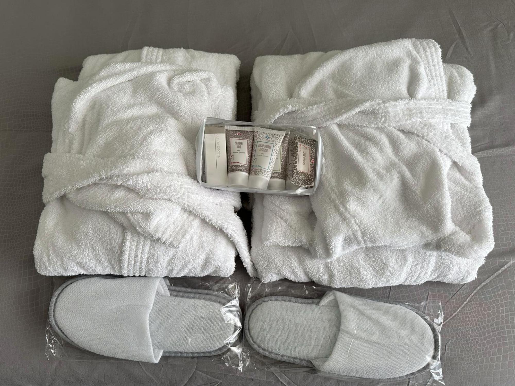 Al Civico3 Home & Suites Salerno Luaran gambar