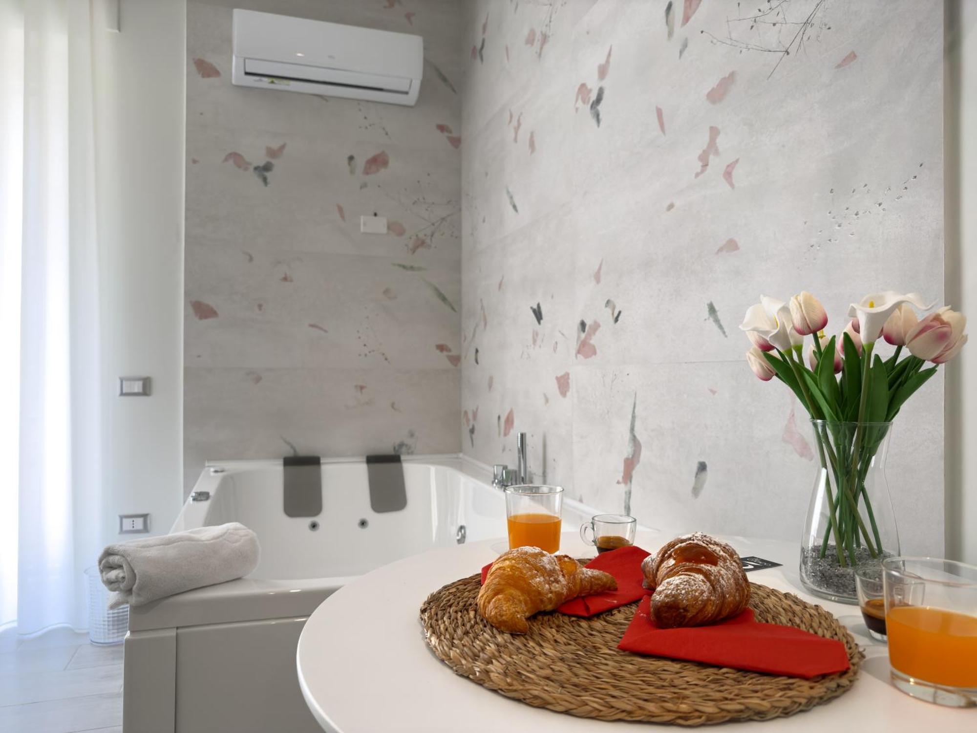 Al Civico3 Home & Suites Salerno Luaran gambar